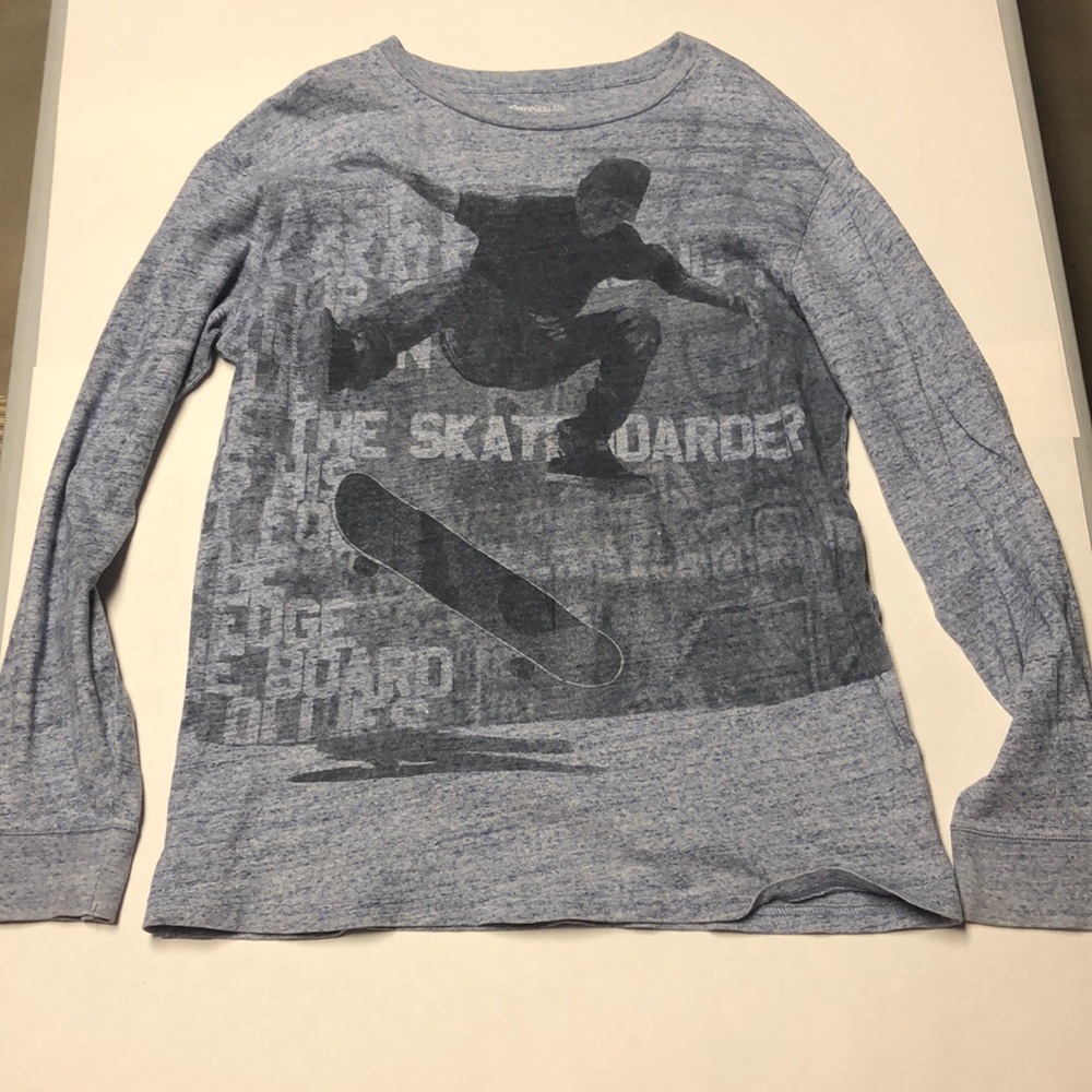 GAPKids long sleeve Tee with Skateboarder on front